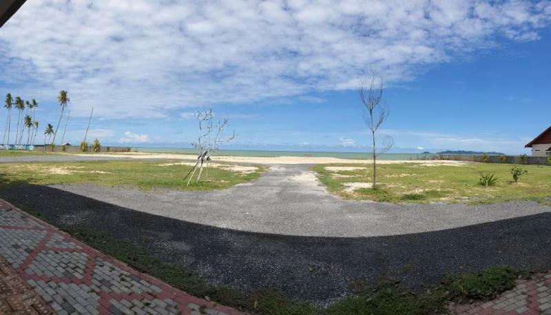 Ombak Deru Lodge Marang Exteriör bild